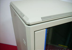 優(yōu)質(zhì)網(wǎng)絡(luò)機柜產(chǎn)品全方位解析 價格、廠家、圖片與服務(wù)